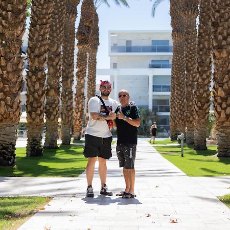 Fisharent Luxury Royal Park Suites Eilat Buitenkant foto