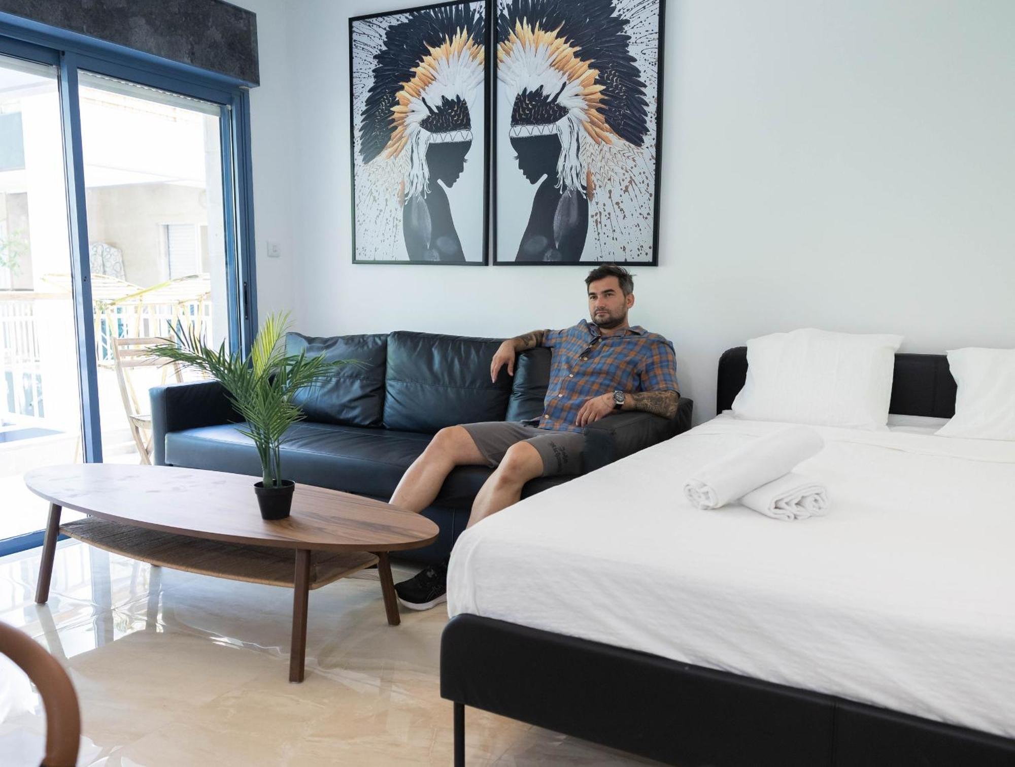 Fisharent Luxury Royal Park Suites Eilat Buitenkant foto